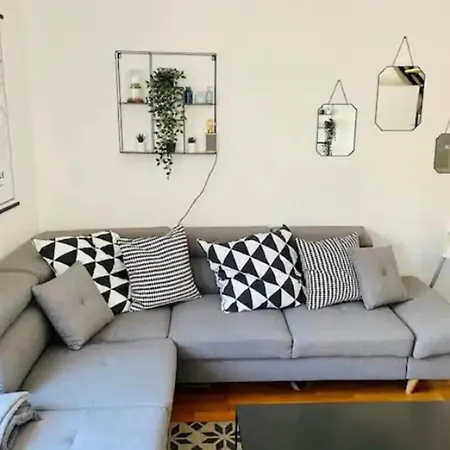 Beautiful Two-room Near The Old Port La Rochelle (Charente-Maritime)