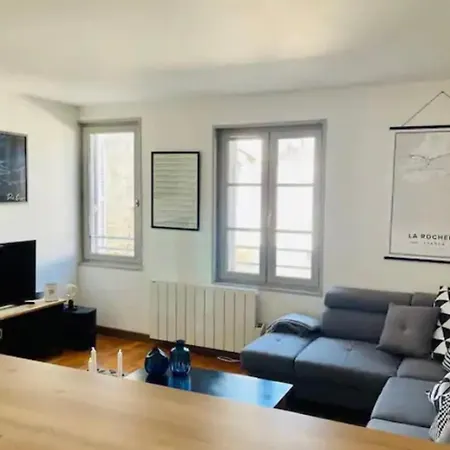Beautiful Two-room Near The Old Port Lägenhet